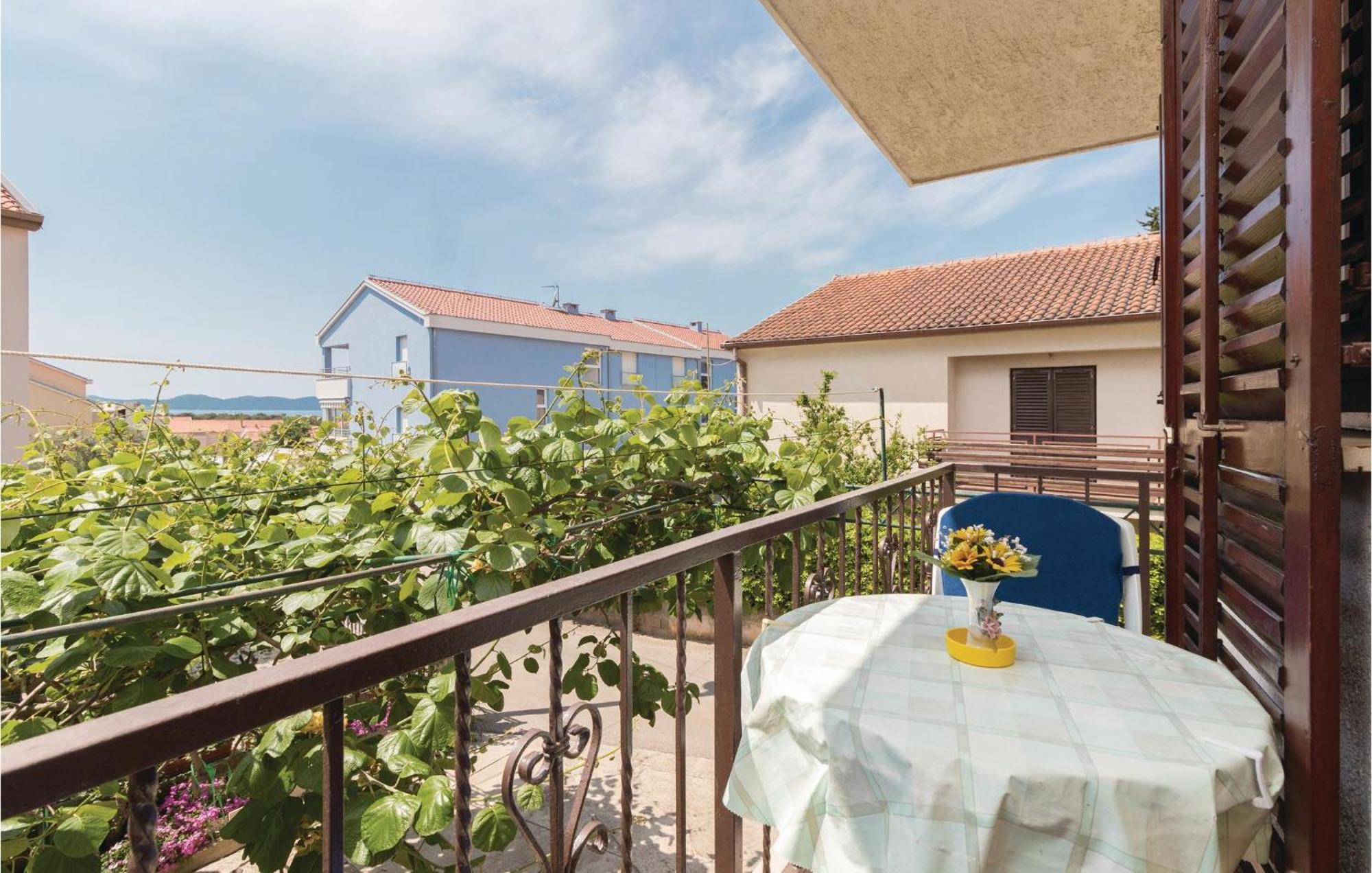 Nice Apartment In Zadar With Wifi ภายนอก รูปภาพ